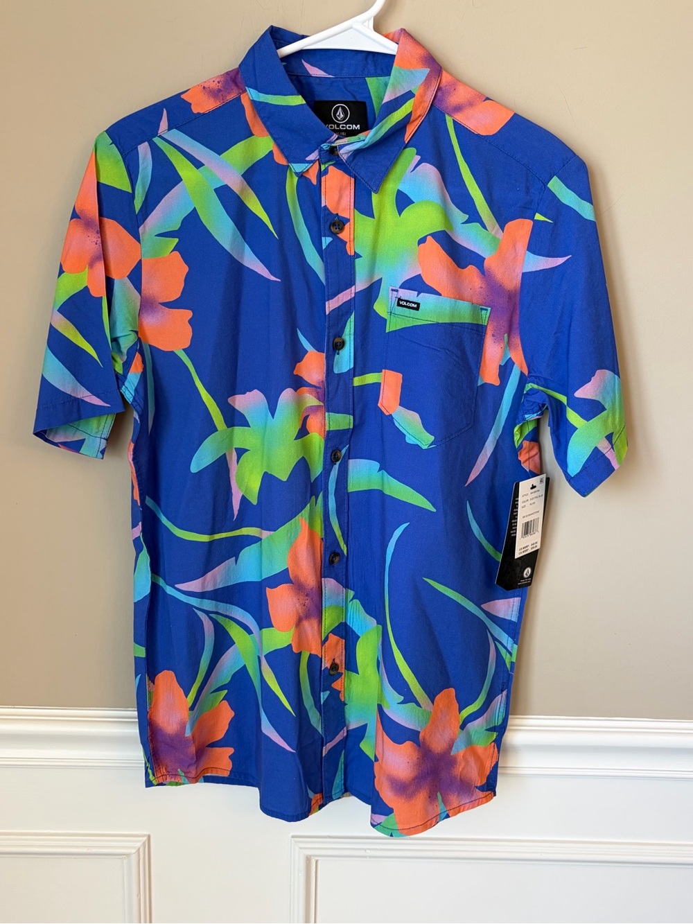 Volcom Boys Blue Floral Short-Sleeve Shirt, NWT, XL (16), Tropical Coastal Surf